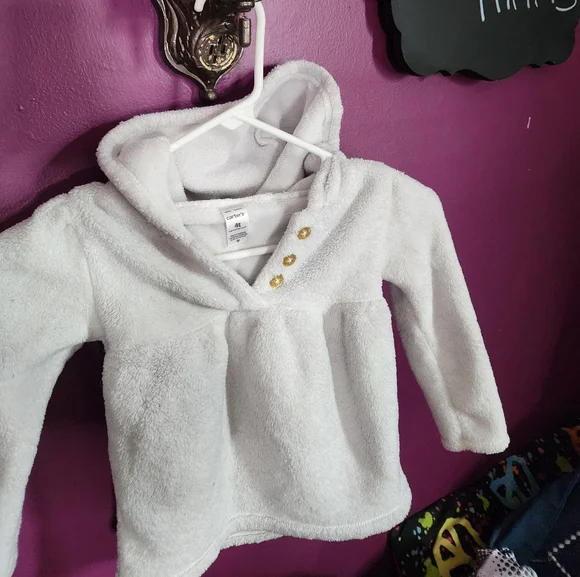 Carters White Fleece Pullover, size 4t - Picture 2 of 4